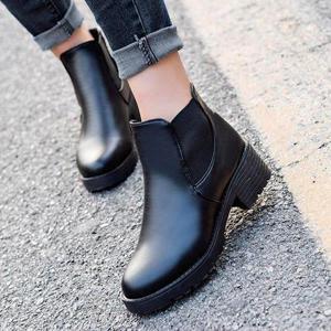 [QN676Y05]여성통굽 앵글부츠 워커신발 검정구두 가을패션