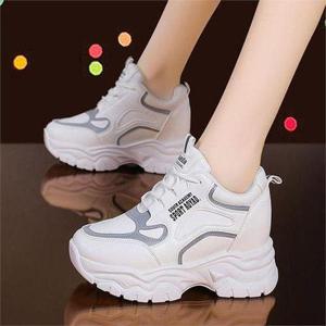 [셀러허브_여성트랜드패션]ONM 7.5cm 여성 키높이 운동화 웨지 스니커즈 스탠딩화