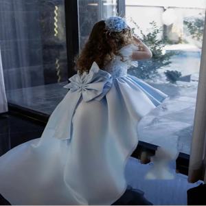 밝은 핑크 꽃의 소녀 드레스 Tulle Satin Puffy TrailingFor 결혼식 생일 파티 첫 영성체 가운