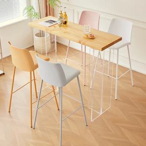 레스토랑용 높은 바 스툴 미니멀리스트 플라스틱 롱 크림색 왕좌형 식탁 의자 메이크업용 편안한 바 의자 트렌디 가구