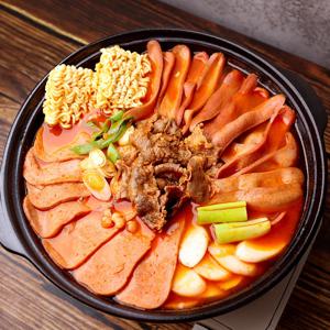 [끓임의미학] 우삼겹부대찌개 290g x 3팩
