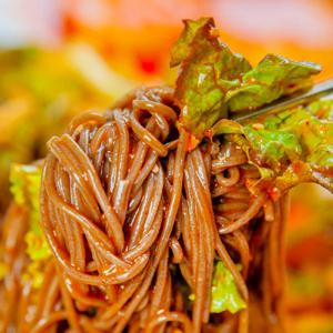 특제소스 비빔막국수 2인분 메밀의 은은한향+국산보리의 풍미! (해썹인증)