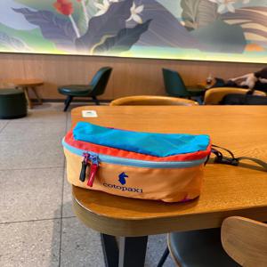 야외 여성용 가슴 가방 내구성 있는 옥스포드 천 경량 캐주얼 스포츠 허리 가방 컬러 블록 트렌디 가방 여가 활동용