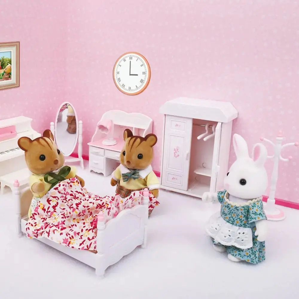 1/12 인형 집 숲 가족 마이크로 필름 가구 Bathroon 주방 식당 침대 옷장 모델 놀이 집 소녀 생일 선물
