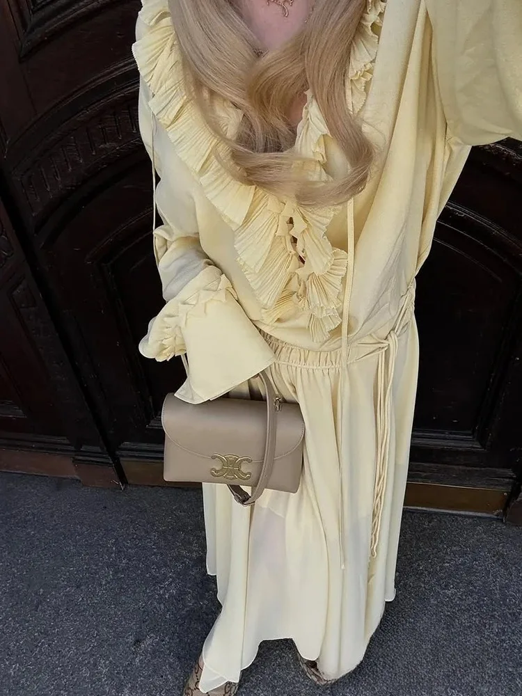 콘달라 빈티지 시크 옐로우 타이업 여성 블라우스 V넥 러플 긴팔 레이스업 보우 셔츠 패션 2025 봄 여름 블라우스