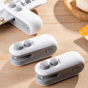 다기능 휴대용 실러 커터, 식품 보관용 핸드헬드 백 씰링 기계, 스낵 신선도, 2 in 1