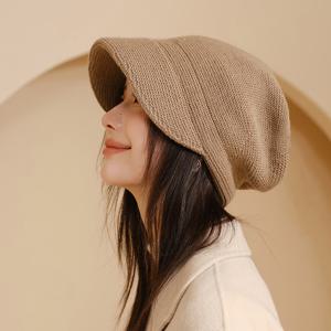 이로아 패션비니 루즈핏 니트 여성 얼굴작아보이는 숏비니 챙모자