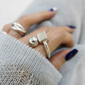 [브리치]  /  볼드한 도형 오픈 실버반지