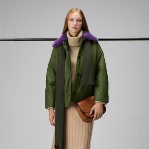 [공식] 25FW 여성 구르스키[GURSKY DOUBLE BICOL BMAT FUR R] 다운 카키 PRWLD001G0FKH