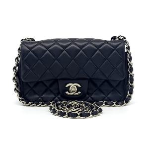 [구구스]중고명품  클래식 뉴미니 크로스백 A69900 (NO 10262457)