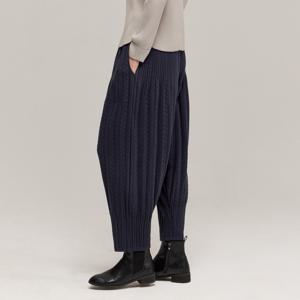 [최초가 158000원] 트위스트 자가드 배기 팬츠_EPPTW225009