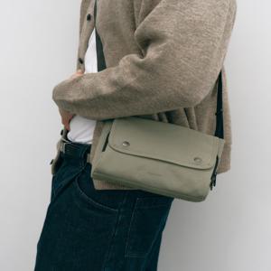 [MOV] 모브 카키 나일론 크로스백 JUBA5F322 K2