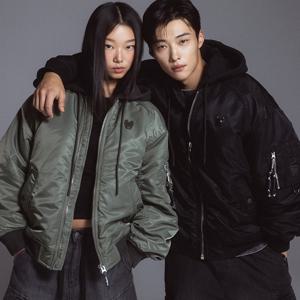 라이프워크 [우도환 착용]공용 힙독 카라비너 후드 항공점퍼_LW254JP110