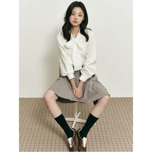 [25FW][B. my] 솔리드 리본 타이 볼륨 블라우스  아이보리 (BF5864N010)