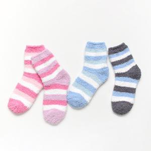 여성 보들보들 겨울 보온 밀크퍼지 수면양말 (모조리박)