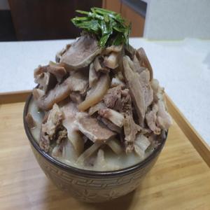 돼지머리 수육 10인분 / 간편음식 국내산/밥반찬/국거리/찌개/라면/폭탄수육 먹기좋은 두께