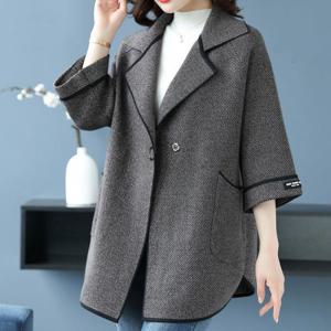 2025 춘추 외투 빅사이즈5XL~ 여성 심플 루즈핏 7부소매 모직자켓 정장넥 양포켓 하프기장 모직 트렌치자켓