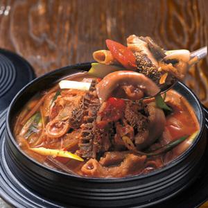 푸킹 내장탕 600g X 4팩 /즉석국 탕 소내장탕 소곱창 곱창전골