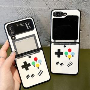 최신 귀여운 갤럭시 Z플립 케이스 레트로 게임기 디자인 / 핸드폰케이스 지플립7 6 5 4 3