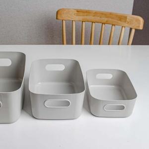 플라스틱 수납 바구니 소형/리빙박스/손잡이/팬트리/정리함/사각/수납함/소품정리/바스켓/사각/박스/다용도