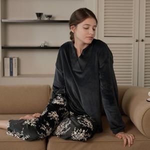 블룸 모노블랙 벨로아 라운지 셋업 LWLIAST0342-BK