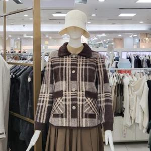 스테파니 DP01 체크패턴 퍼 니트 자켓 A24JK4417