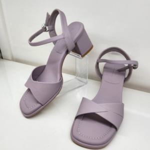 [리바디]리바디 루디스 스트립 샌들 6.0cm ARA2024RV0481