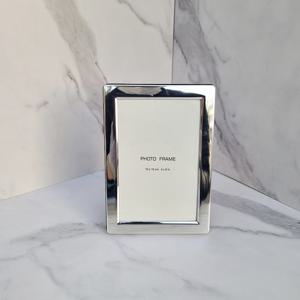 인투데코 깔끔모던 실버메탈 브랜디 포토사진 탁상액자 택1