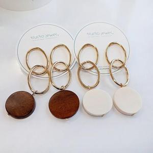 [STUDIO JEWEL] 골드 더블링 우드 드롭귀걸이