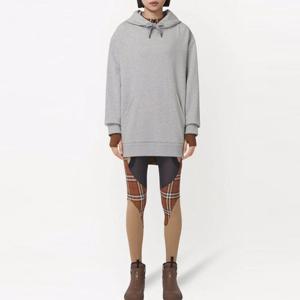 버버리 언발 체크 여성 후드티  8048924