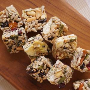 [너트리] 선물세트 수제 강정 한입견과(80개입)