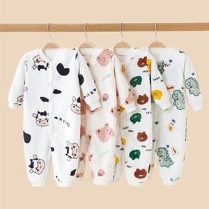 [조이멀티]딸기곰 아기 수면 긴팔우주복 4종(66-90) 205222