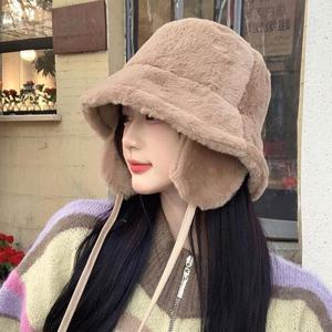 [라일리] Rly 귀엄력 UP 따듯한 여성 털모자 버킷햇 브라운