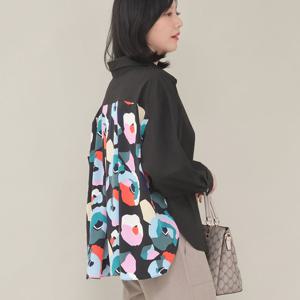 애비뉴투지 엄마옷 미술관 플라워 볼륨 소매 블라우스 B04406