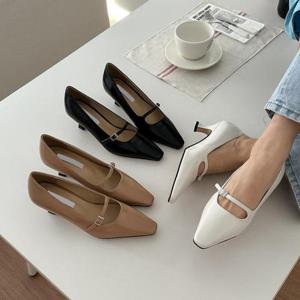 [짝꿍닷컴] RJ-a1700 여성 클래식 메리제인 버클 포인트 미들힐