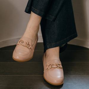 엘리자베스스튜어트[론칭가179,000]양가죽 체인 로퍼 EBAL147508