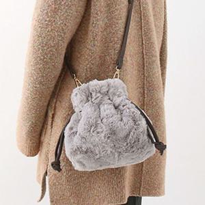 미니복조리백 복조리 형태 페이크퍼 미니 크로스백 겨울 데일리