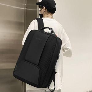 [라일리] Rly 남자 유니크 가방 캐주얼 백팩 여행용 보세 검정