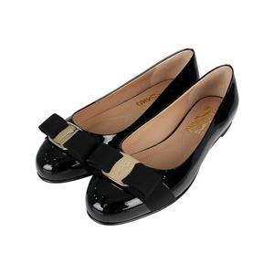 [페라가모] [스크래치]바리나 플랫슈즈(574556) (01A181 0574556)