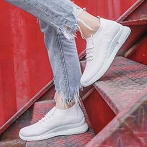 스포티 여성 런닝화 스니커즈 데일리 필라테스 패션