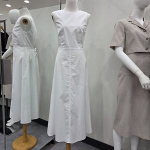 [로엠]민소매 롱 원피스_RMOWE37RT3A_CJ