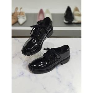 한슈 세이브존03 블랙 무드 여성 로퍼 단화 3.5cm AGHS87719ctA