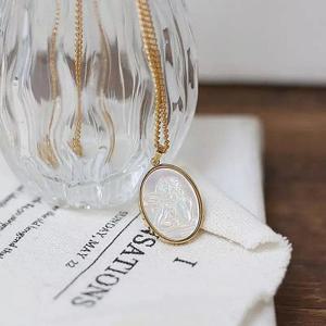 베리영 / 18k도금 자개 타원 코인 팬던트 골드 체인 목걸이