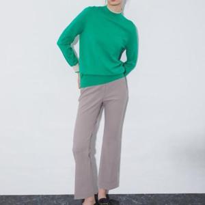 [올리비아로렌]올리비아로렌 MG01 여성 배색 넥 봄 니트 VOBBL4S1141 (31305760)