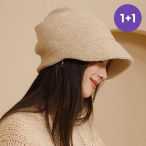 [루즈루나] 1+1 이로아 패션비니 루즈핏 니트 여성 얼굴작아보이는 숏비니 챙모자