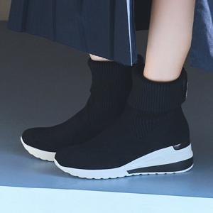 [정상가 179,000원] 엘칸토 여성 니트 캐주얼 키높이 부츠 6.5cm LCWA40M34V