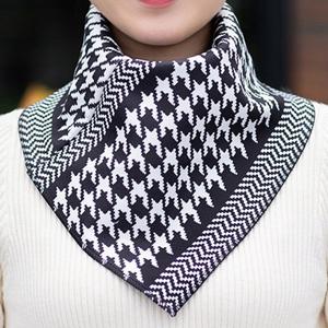 겨울 데일리 기모 삼각 넥워머 목가리개 머플러