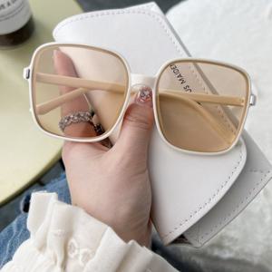 선글라스 썬글라스 썬그라스 안경 바캉스 자외선차단 편광 남성 여성 틴트 뿔테 패션 색 파자마 파티