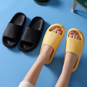 여성슬리퍼 푹신한 커플 슬리퍼 발편한 남자 여자 여름 리조트