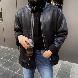 블루트 / 남자 양털 무스탕 올블랙 스웨이드 .